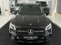 Gebraucht Mercedes GLB200 AMG line 163 PS (119 kW) 2021 Schwarz SUV