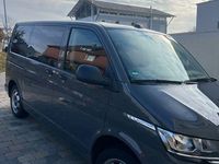 Usata VW Multivan 150 CV (110 kW) 2020 Grigio Monovolume