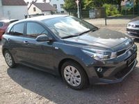 Gebraucht Kia Rio Edition 7 84 PS (61 kW) 2022 Perenial grey (metallic) Kleinwagen