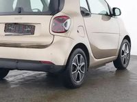 Gebraucht Smart ForTwo Electric Drive 60 kW (82 PS) 2023 Bodypanels in gold beige (metallic) Coupé