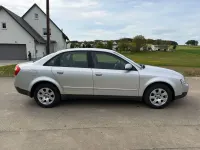 Używany Audi A4 131 KM (96 kW) 2002 Srebrny Sedan/Limuzyna