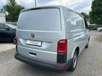 Gebraucht VW Transporter 102 PS (75 kW) 2020 Silber Van