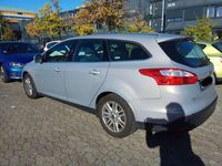Brugt Ford Focus Titanium 140 HK (102 kW) 2012 Grå Stationcar