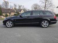 Gebraucht Mercedes C180 156 PS (114 kW) 2012 Schwarz Kombi