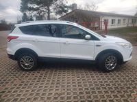 Gebraucht Ford Kuga Titanium 140 PS (102 kW) 2014 Weiß SUV