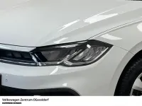 Gebraucht VW Polo Life 95 PS (69 kW) 2023 Weiß Kleinwagen