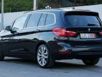 Gebraucht BMW 220 Gran Tourer Sport Line 190 PS (139 kW) 2016 Schwarz Van / Kleinbus