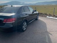 Gebraucht Mercedes E200 136 PS (100 kW) 2015 Schwarz Limousine