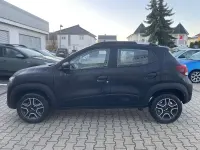 Gebraucht Dacia Spring Essentiel 19 kW (26 PS) 2023 Magmaschwarz Kleinwagen
