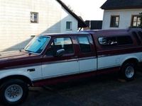 Używany Ford V8 Lariat 145 KM (106 kW) 1992 Czerwony Pickup