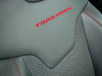 Gebraucht Jeep Compass Trailhawk 170 PS (125 kW) 2019 Weiß SUV