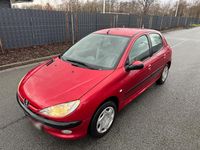 Gebraucht Peugeot 206 75 PS (55 kW) 2003 Rot Kleinwagen