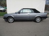 Gebraucht BMW 318 Cabriolet 113 PS (83 kW) 1993 Schwarz Cabrio