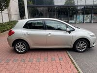 Gebraucht Toyota Auris Team 124 PS (91 kW) 2008 Andere farben Limousine