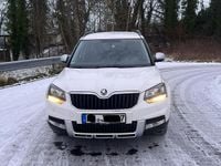 Gebraucht Skoda Yeti Active 105 PS (77 kW) 2014 Weiß SUV
