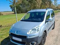 Gebraucht Peugeot Partner Tepee Active 92 PS (67 kW) 2012 Silber Van / Kleinbus