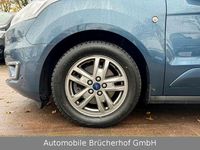 Gebraucht Ford Tourneo Connect Titanium 120 PS (88 kW) 2020 Chromablau metallic Van / Kleinbus