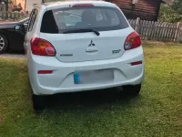 Gebraucht Mitsubishi Space Star 70 PS (51 kW) 2018 Weiß Kleinwagen