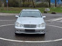 Gebraucht Mercedes C240 170 PS (125 kW) 2004 Silber Limousine