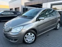Gebraucht Mercedes B180 109 PS (80 kW) 2006 Grau Van / Kleinbus