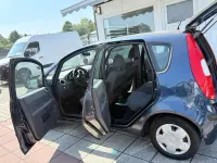 Gebraucht Mitsubishi Colt Invite 95 PS (69 kW) 2005 Indigo blue Kleinwagen