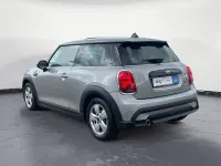 Używany Mini Cooper Essential 136 KM (100 kW) 2023 Srebrny Hatchback