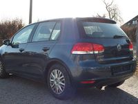 Gebraucht VW Golf VI Comfortline 105 PS (77 kW) 2010 Blau Kleinwagen