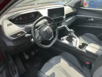 Gebraucht Peugeot 5008 Allure 131 PS (96 kW) 2023 Orange SUV