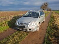 Gebraucht Toyota Avensis 116 PS (85 kW) 2004 Silber Kombi