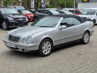 Gebraucht Mercedes CLK200 136 PS (100 kW) 1999 Silber Cabrio