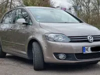 Gebraucht VW Golf Plus Life 122 PS (89 kW) 2013 Braun Van / Kleinbus