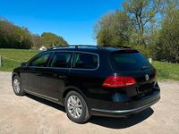 Second-hand VW Passat 140 CP (102 kW) 2013 Negru Break