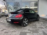 Gebraucht VW Beetle Cup 105 PS (77 kW) 2015 Deep black perleffekt Kleinwagen