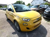 Neu Fiat 500C Icon 65 PS (47 kW) 2026 Sun of italy gelb metallic Cabrio