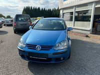 Gebraucht VW Golf V Trendline 90 PS (66 kW) 2004 Coastalblue perleffekt Limousine