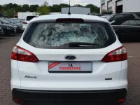 Gebraucht Ford Focus Trend 95 PS (69 kW) 2012 Weiß Limousine