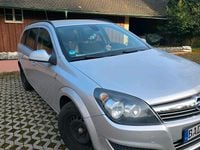 Gebraucht Opel Astra 110 PS (80 kW) 2010 Silber Kombi