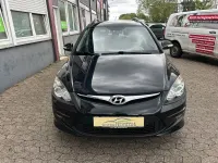 Usado Hyundai i30 Edition 90 CV (66 kW) 2011 Negro Familiar