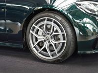gebraucht Mercedes E220 E220 d Cabrio AMG Line smaragdgrün 360° Burmest