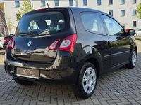 Second-hand Renault Twingo Expression 75 CP (55 kW) 2012 Negru Hatchback