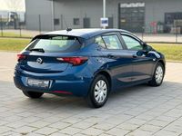 Gebraucht Opel Astra Edition 131 PS (96 kW) 2020 Blau Limousine