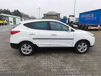 Gebraucht Hyundai ix35 Premium 163 PS (119 kW) 2011 Weiß SUV