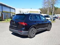 Gebraucht VW Tiguan Life 150 PS (110 kW) 2021 Schwarz SUV