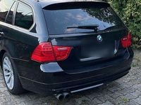 Usata BMW 325 218 CV (160 kW) 2009 Nero Station wagon