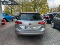 Gebraucht VW Passat Comfortline 120 PS (88 kW) 2015 Silber Kombi