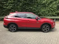 Gebraucht Mitsubishi Eclipse Cross Basis 188 PS (138 kW) 2022 Rot SUV