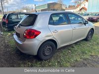 Gebraucht Toyota Auris Sol 124 PS (91 kW) 2008 Silber Kleinwagen