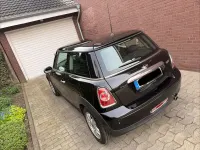 Gebraucht Mini ONE 98 PS (72 kW) 2012 Schwarz Kleinwagen
