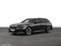 Gebraucht BMW 540 Sport Line 286 PS (210 kW) 2025 Grau Kombi