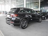 Gebraucht Mercedes GLC300 AMG line 211 PS (155 kW) 2021 Schwarz SUV
